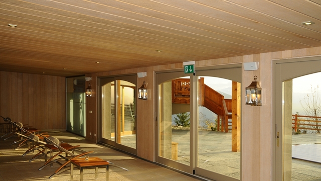 Wooden sliding windows